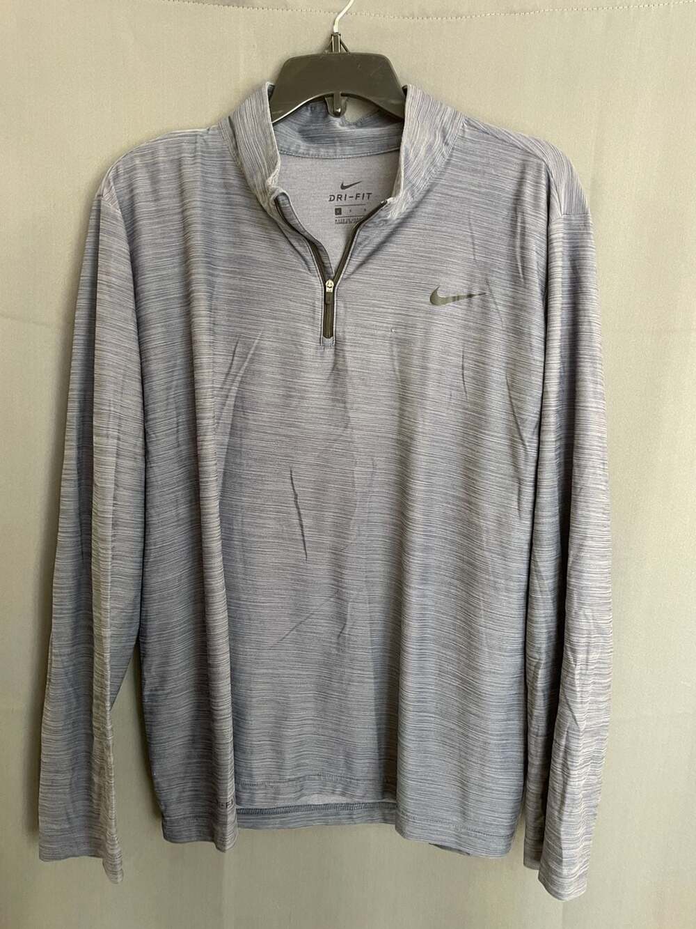 Nike Dri-FIT 1/4 Zip Pullover Size L Heathered Blue Long Sleeve Athletic Shirt